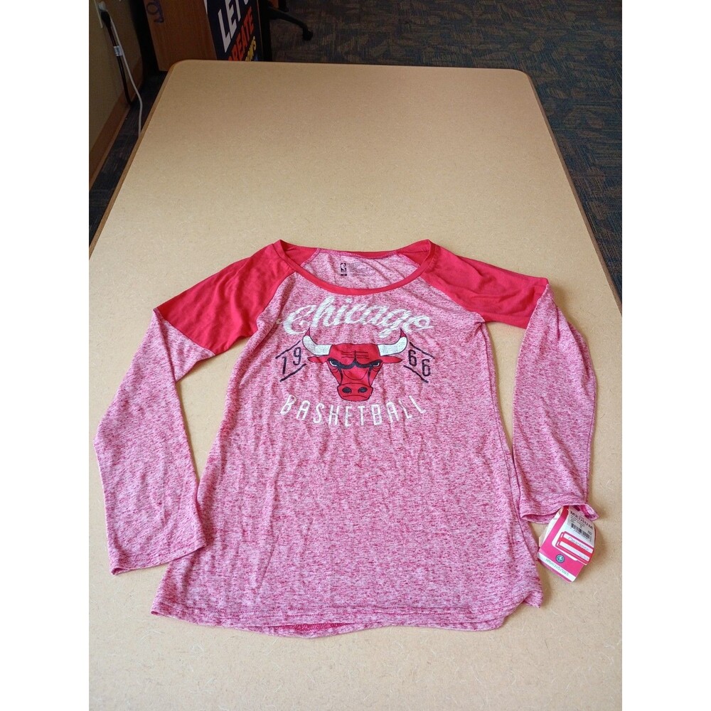 Women's Chicago Bulls NBA T-Shirt Long Sleeve Size XL  NWT